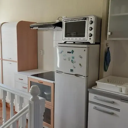 Apartment Grand T1 Meuble Saint-Flour (Cantal)